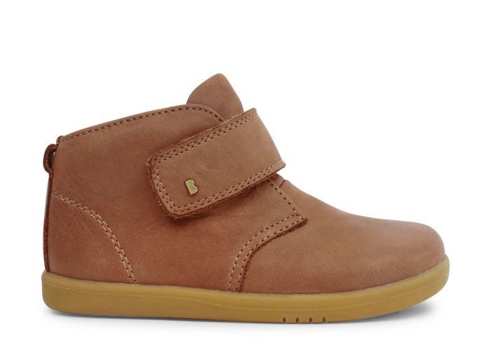 Desert Boot I Walk Navy and Caramel